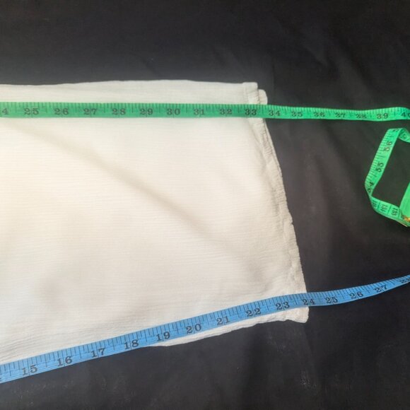 I.N. Studio Petite Medium White Wide Legged Pants - Picture 3 of 13